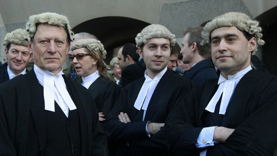 Abogados portugueses protestan contra la ley de reforma judicial